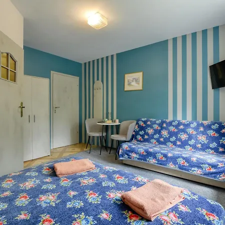 Harmont Montis- Dawna Zajacowka- Idealna Lokalizacja - Lesna Enklawa W Centrum Miasta! Sauna, Masaze, Zabiegi Spa! 住宿加早餐酒店