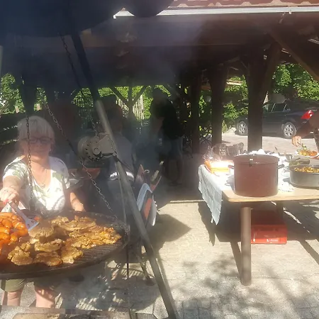 Harmont Montis- Dawna Zajacowka- Idealna Lokalizacja - Lesna Enklawa W Centrum Miasta! Sauna, Masaze, Zabiegi Spa! 住宿加早餐酒店 斯克拉斯卡波伦巴