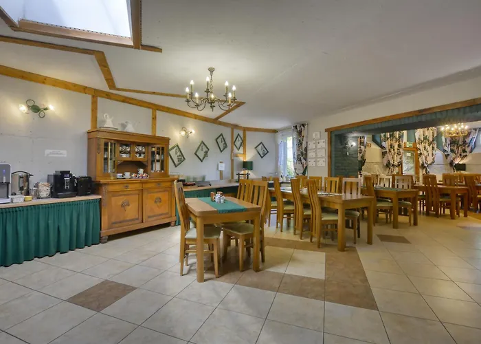 Harmont Montis- Dawna Zajacowka- Idealna Lokalizacja - Lesna Enklawa W Centrum Miasta! Sauna, Masaze, Zabiegi Spa! Panzió