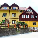 Nocleg ze śniadaniem Harmont Montis- Dawna Zającówka- Idealna Lokalizacja - Leśna Enklawa W Centrum Miasta! Sauna, Masaże, Zabiegi Spa! Szklarska Poręba