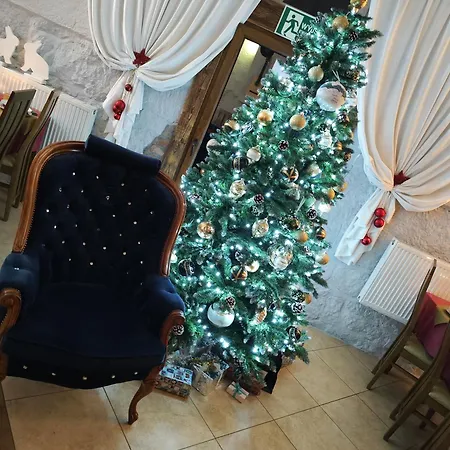 Harmont Montis- Dawna Zajacowka- Idealna Lokalizacja - Lesna Enklawa W Centrum Miasta! Sauna, Masaze, Zabiegi Spa! Bed & Breakfast 2*