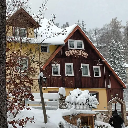 Bed & Breakfast Harmont Montis- Dawna Zajacowka- Idealna Lokalizacja - Lesna Enklawa W Centrum Miasta! Sauna, Masaze, Zabiegi Spa! Szklarska Poreba