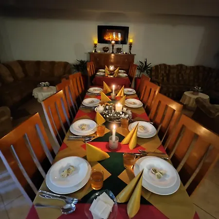 Bed & Breakfast Harmont Montis- Dawna Zajacowka- Idealna Lokalizacja - Lesna Enklawa W Centrum Miasta! Sauna, Masaze, Zabiegi Spa! 2*