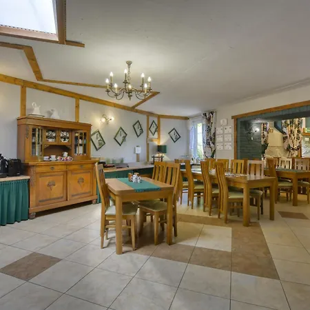 Harmont Montis- Dawna Zajacowka- Idealna Lokalizacja - Lesna Enklawa W Centrum Miasta! Sauna, Masaze, Zabiegi Spa! Frühstückspension