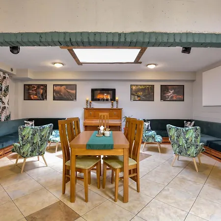 Harmont Montis- Dawna Zajacowka- Idealna Lokalizacja - Lesna Enklawa W Centrum Miasta! Sauna, Masaze, Zabiegi Spa! Frühstückspension Schreiberhau