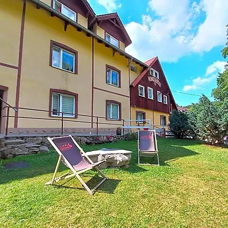 Harmont Montis- Dawna Zajacowka- Idealna Lokalizacja - Lesna Enklawa W Centrum Miasta! Sauna, Masaze, Zabiegi Spa! ベッド・アンド・ブレックファスト