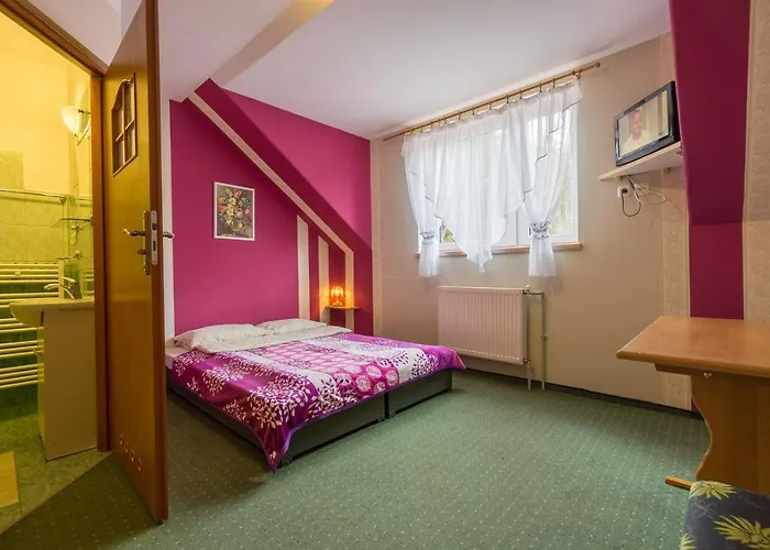 Harmont Montis- Dawna Zajacowka- Idealna Lokalizacja - Lesna Enklawa W Centrum Miasta! Sauna, Masaze, Zabiegi Spa! Frühstückspension