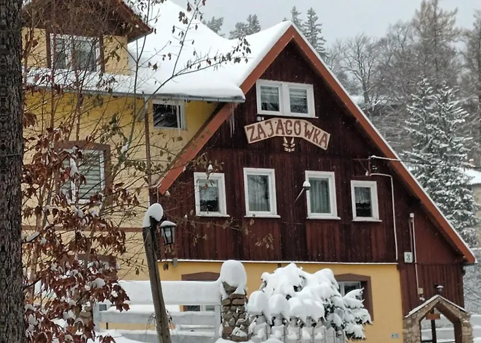 Frühstückspension Harmont Montis- Dawna Zajacowka- Idealna Lokalizacja - Lesna Enklawa W Centrum Miasta! Sauna, Masaze, Zabiegi Spa! Schreiberhau