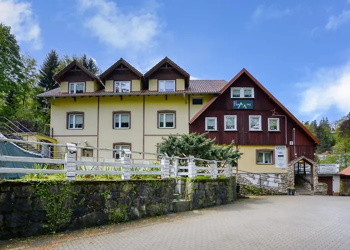 Harmont Montis- Dawna Zajacowka- Idealna Lokalizacja - Lesna Enklawa W Centrum Miasta! Sauna, Masaze, Zabiegi Spa! Frühstückspension 3*