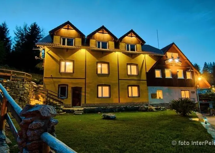 Harmont Montis- Dawna Zajacowka- Idealna Lokalizacja - Lesna Enklawa W Centrum Miasta! Sauna, Masaze, Zabiegi Spa! Frühstückspension 3*